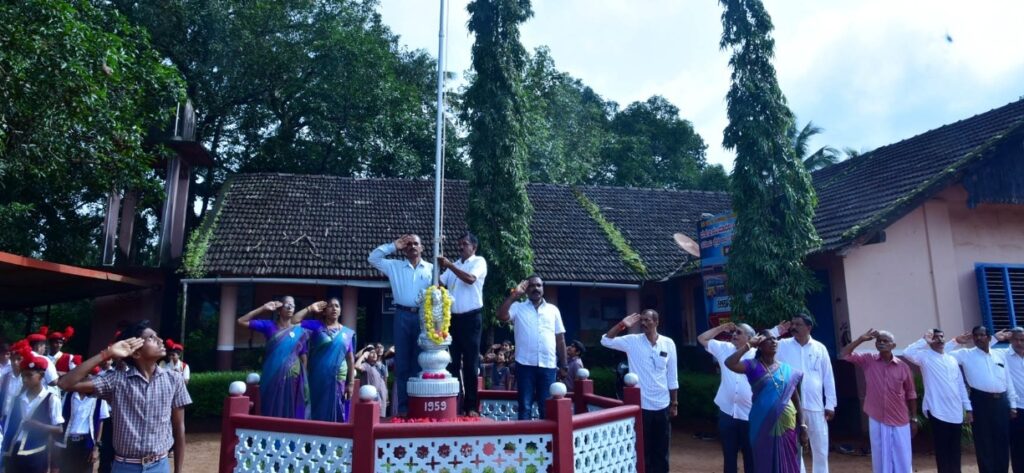 image_editor_output_image-1871117680-1660566487144