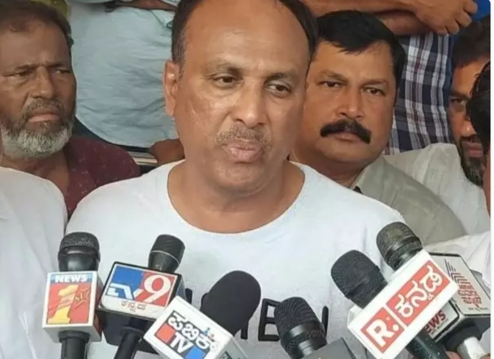 image_editor_output_image980847397-1699954793503