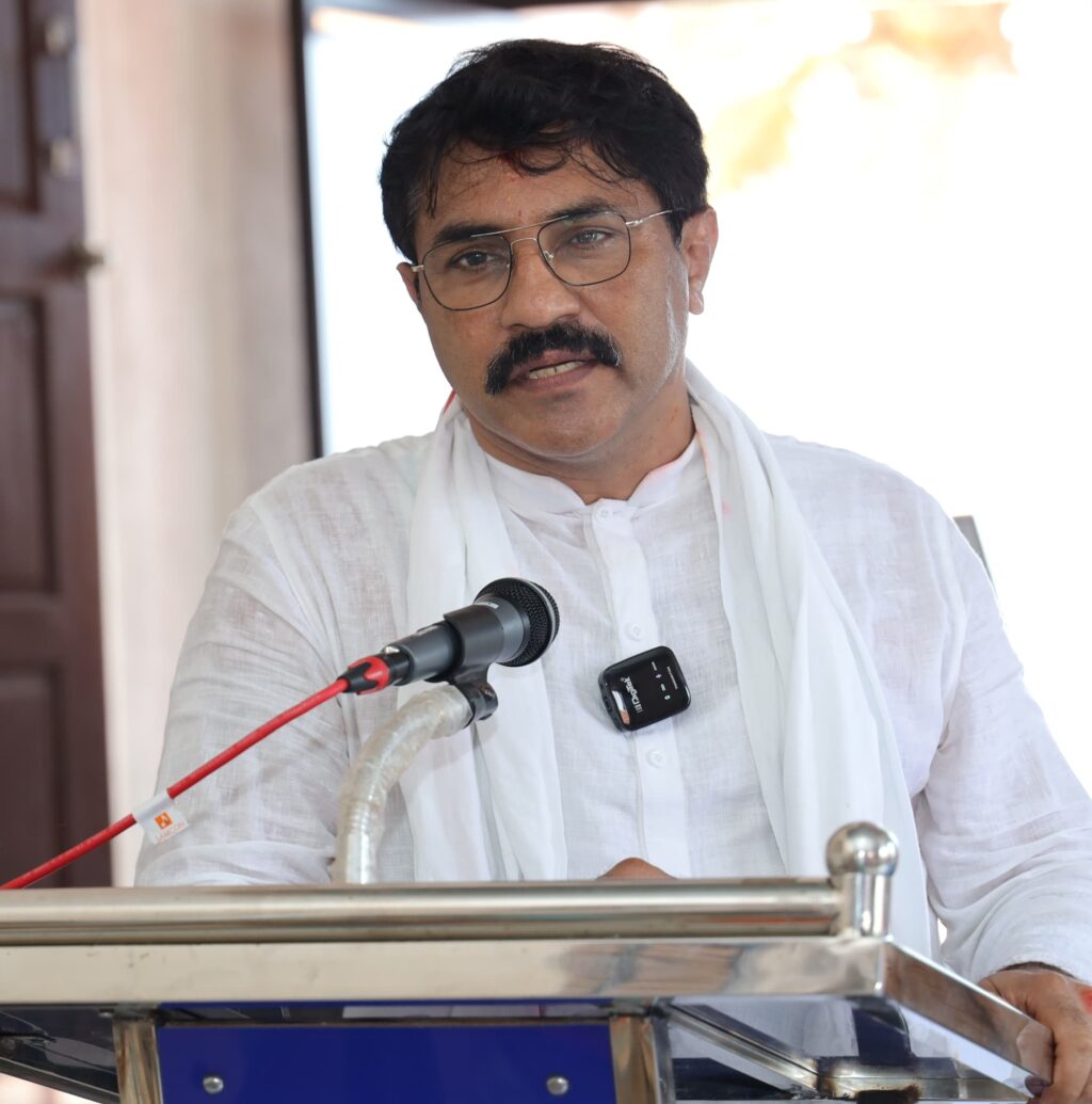 image_editor_output_image-1752837610-1713196899993