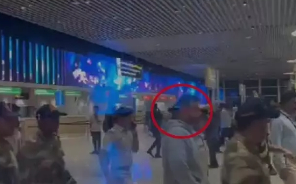 image_editor_output_image936355458-1717119349115