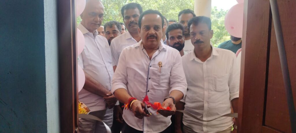 image_editor_output_image-1751729543-1755957389102