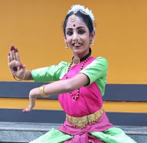 image_editor_output_image-1546940561-1756953940907