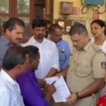 ಪುತ್ತೂರು: ವಿಧಾನ ಪರಿಷತ್ ಪ್ರತಿಪಕ್ಷ ನಾಯಕನನ್ನು ನಾಯಿಗೆ ಹೋಲಿಕೆ: ಶಾಸಕ ಅಶೋಕ್ ರೈ ವಿರುದ್ದ ಪೊಲೀಸ್ ದೂರು ನೀಡಿದ BJP