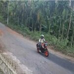 ವಿಟ್ಲ: ದ್ವಿಚಕ್ರ ವಾಹನದಲ್ಲಿ ಬಂದ ಅಪರಿಚಿತ ವ್ಯಕ್ತಿಯಿಂದ ಚಿನ್ನದ ಸರವನ್ನು ಕಿತ್ತು ಪರಾರಿ